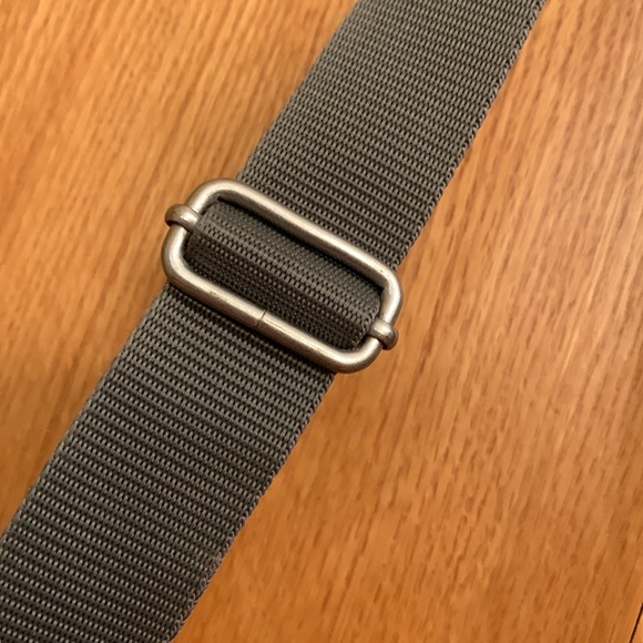 Baggallini gray woven nylon cross body shoulder bag purse zip top large VGUC - Picture 5 of 13